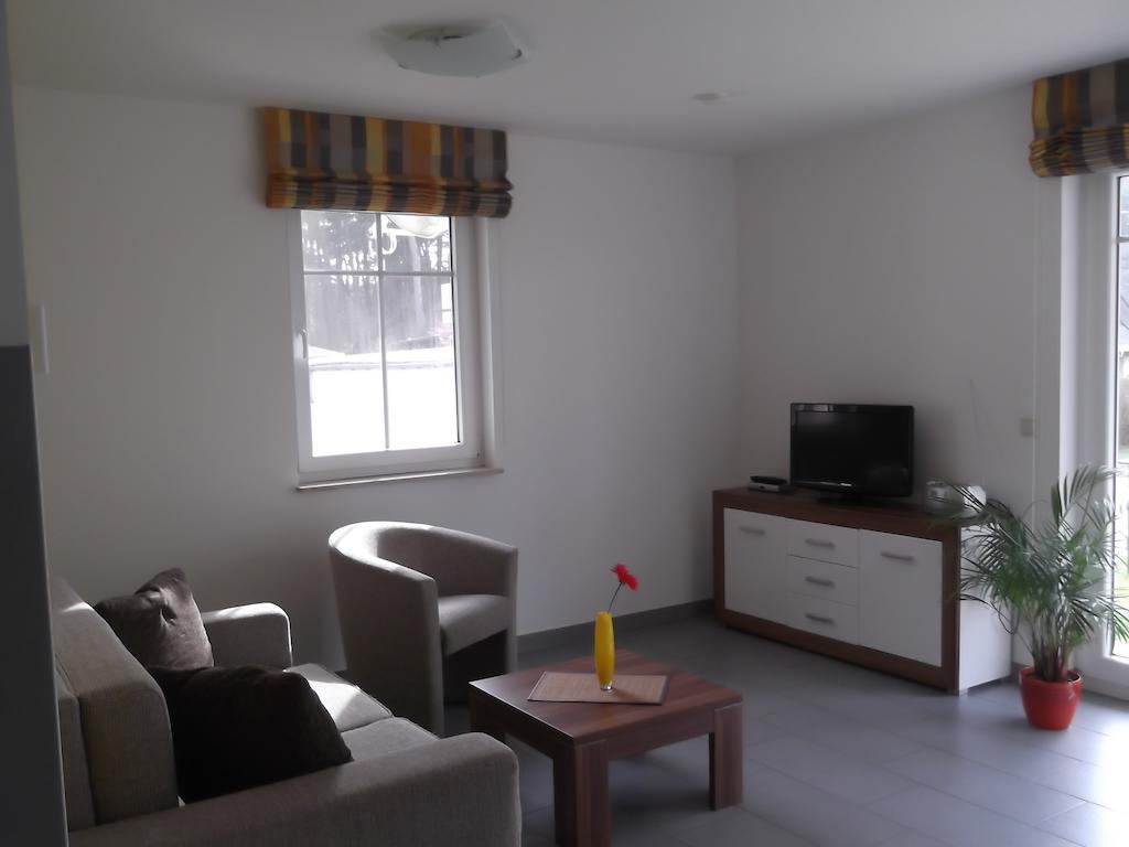 Appartementhaus Zur Schaabe Glowe Zimmer foto