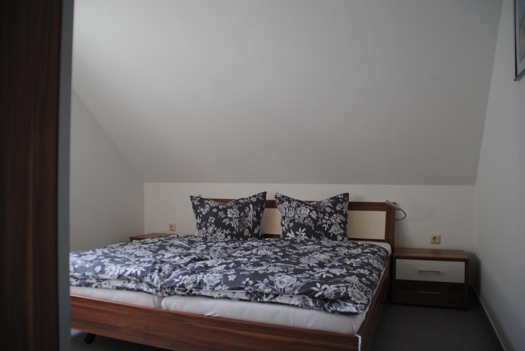 Appartementhaus Zur Schaabe Glowe Zimmer foto
